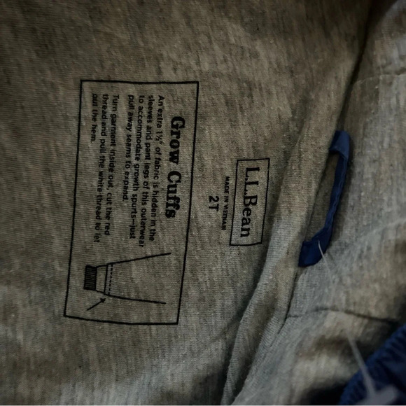 L. L. Bean Full Zip Wind Breaker Jacket with Pockets - Picture 5 of 5